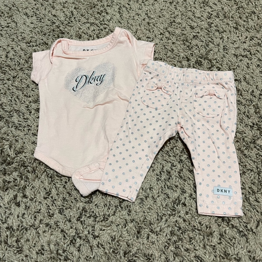 DKNY OUTFIT